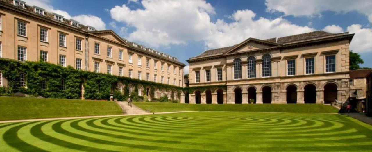 Apartment Haven: 2br, 2ba With Free Parking Oxford